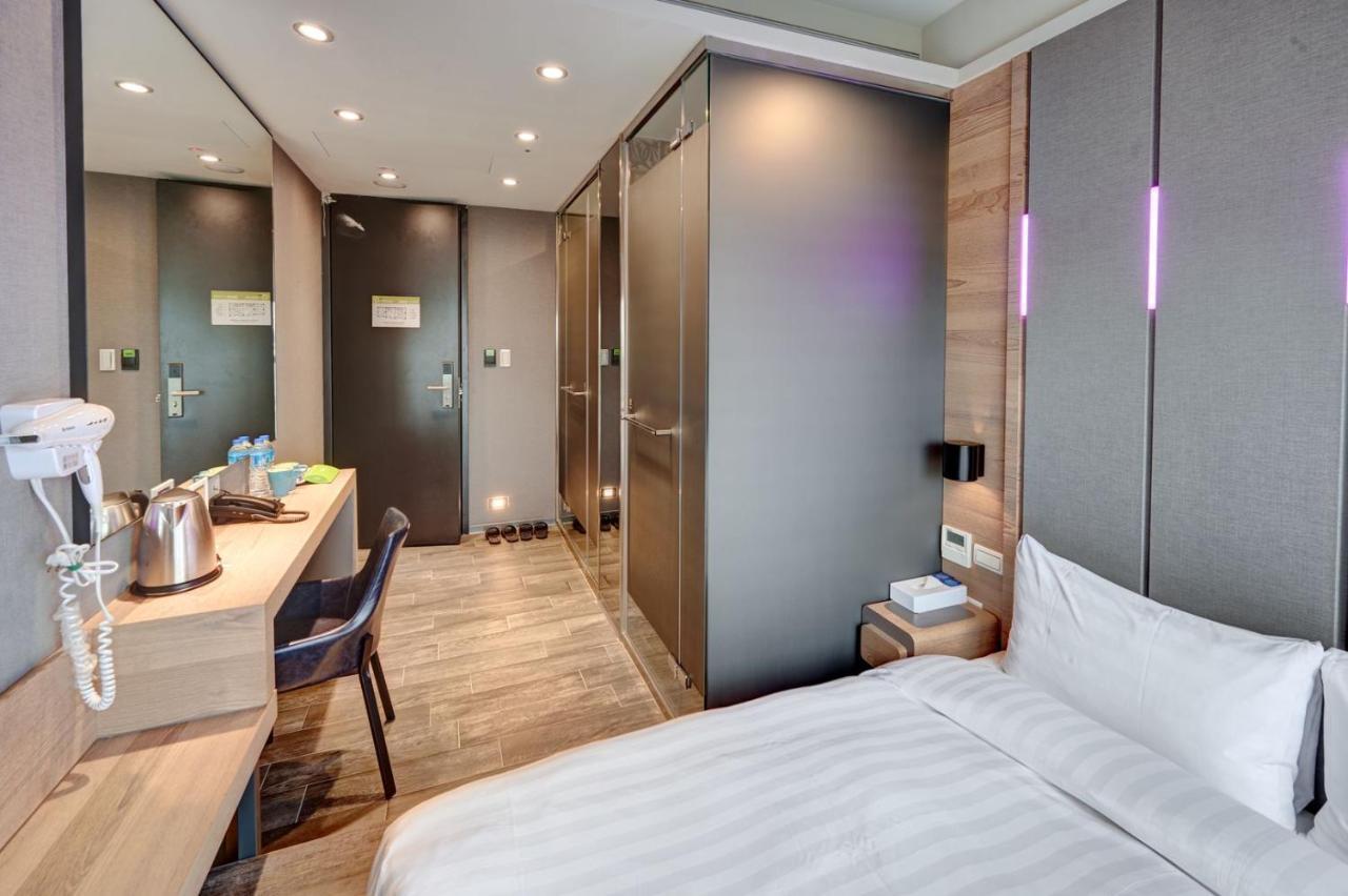 Kiwi Share Hotel Zhongli Eksteriør bilde