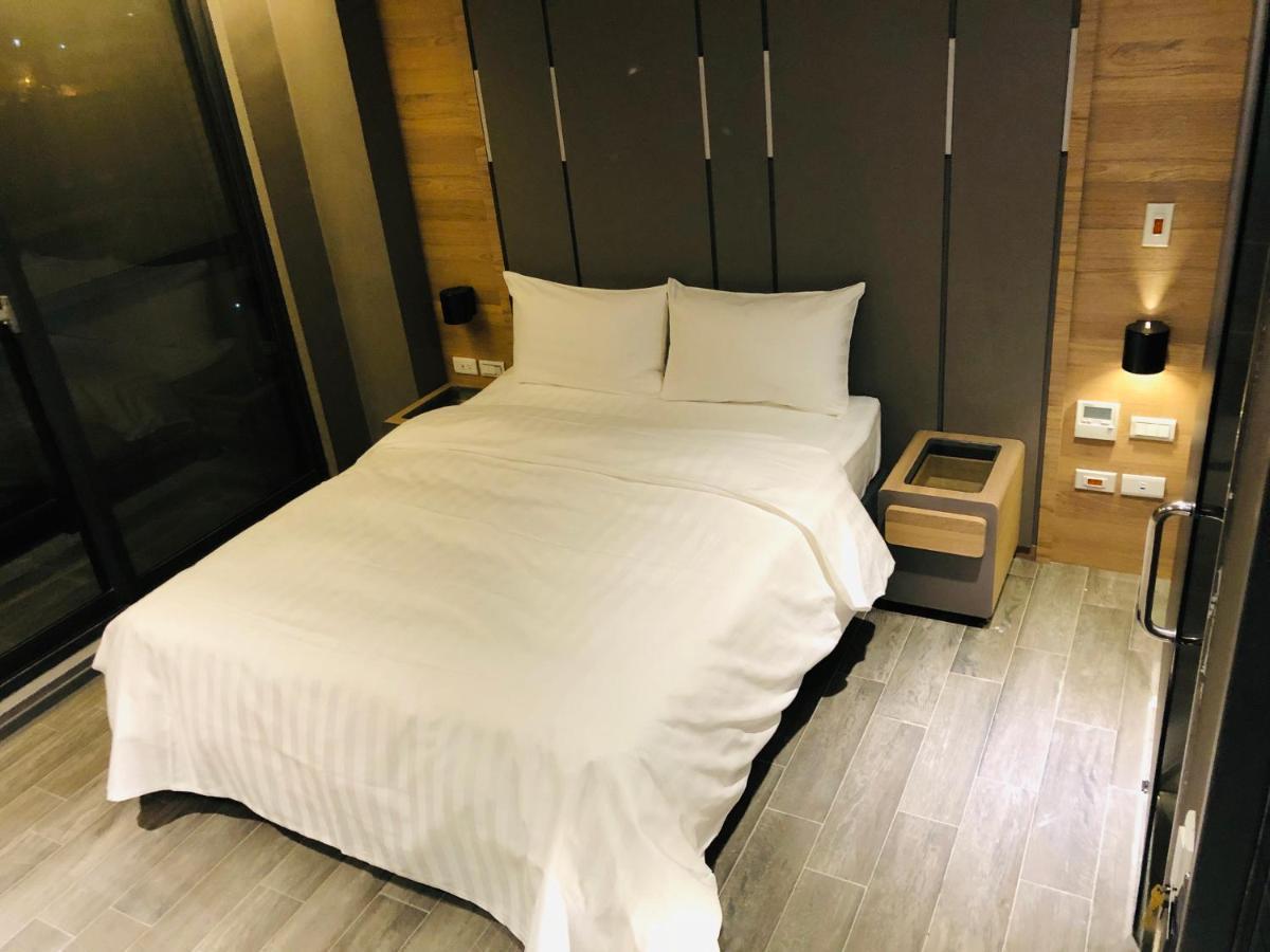 Kiwi Share Hotel Zhongli Eksteriør bilde